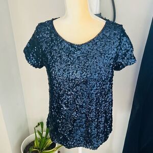 White House Black Market Classic Stretch Sequin Tee Ballet Top, Small, Navy, NWT